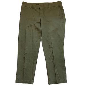 Kut from the Kloth Taylor Crop Trousers Olive Green Women’s Size 10